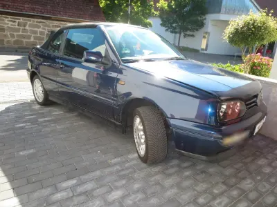 Gebraucht VW Golf Cabriolet 75 PS (55 kW) 1997 Blau Cabrio