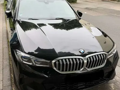 Gebraucht BMW 330 M Sport 286 PS (210 kW) 2023 Schwarz Kombi
