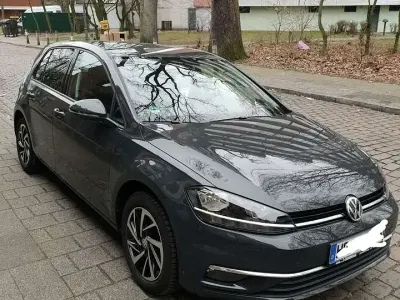 Gebraucht VW Golf VII Join 125 PS (91 kW) 2018 Limousine