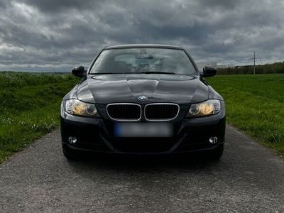 gebraucht BMW 320 i - E90 / Automatik - Bitte lesen!