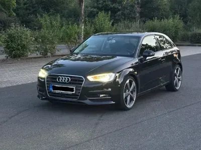 Gebraucht Audi A3 Sport 140 PS (102 kW) 2013 Schwarz Kleinwagen