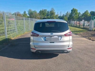 Usata Ford S-MAX Vignale 179 CV (131 kW) 2017 Argento Monovolume