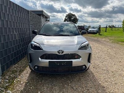 Neu Toyota Yaris Cross Sport 131 PS (96 kW) 2026 SUV