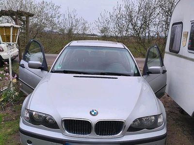 Gebraucht BMW 318 2002 Silber Limousine