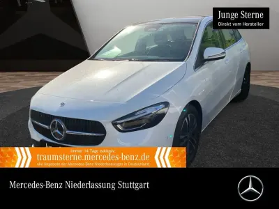 Gebraucht Mercedes B200 Advanced 163 PS (119 kW) 2025 Weiß Van / Kleinbus