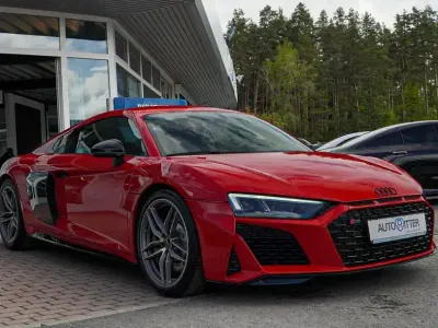 Gebraucht Audi R8 Coupé Performance 570 PS (419 kW) 2022 Tangorot metallic (metallic) Coupé
