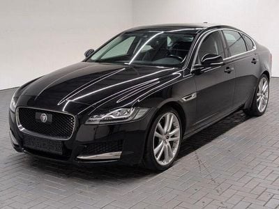 Schwarz Gebraucht 2017 Jaguar XF Prestige Limousine | 7.480 €