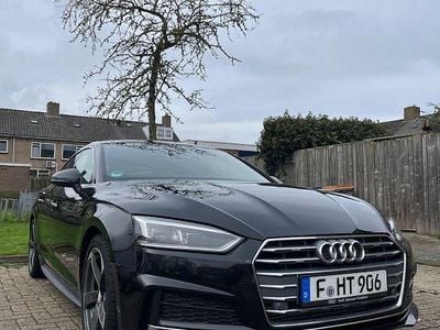 Gebraucht Audi A5 Sportback Sport 150 PS (110 kW) 2020 Schwarz Kleinwagen