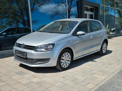 Gebraucht VW Polo Comfortline 86 PS (63 kW) 2013 Silber Kleinwagen