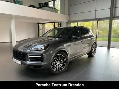 Gebraucht Porsche Cayenne 471 PS (346 kW) 2024 Grau SUV