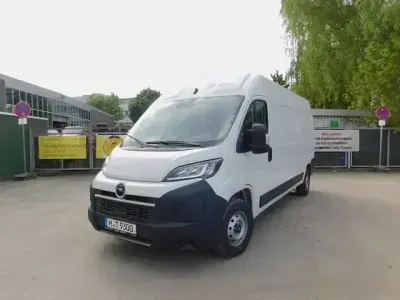 Usata Opel Movano 140 CV (102 kW) 2024 Bianco Furgone