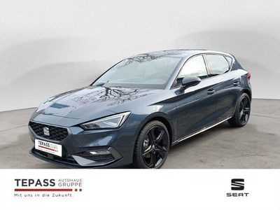 Nuova Seat Leon Black Edition 150 CV (110 kW) 2026 Grigio Berlina
