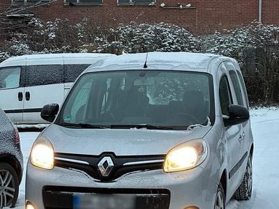 Silber Gebraucht 2015 Renault Kangoo Van / Kleinbus | 5.950 € (Fairer Preis)