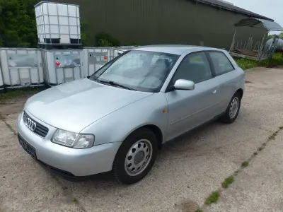 Gebraucht Audi A3 101 PS (74 kW) 1998 Silber Kleinwagen