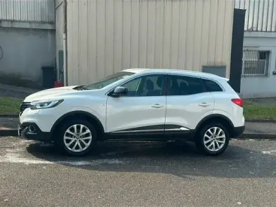 Gebraucht Renault Kadjar 160 PS (117 kW) 2019 Weiß SUV