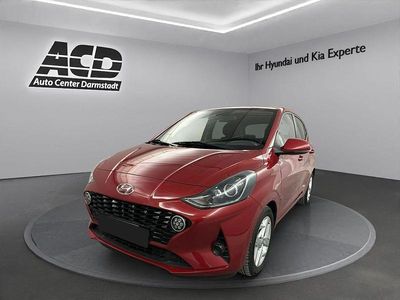 Dragon red (metallic) Gebraucht 2021 Hyundai i10 Edition 30 Kleinwagen | 11.970 € (Fairer Preis)