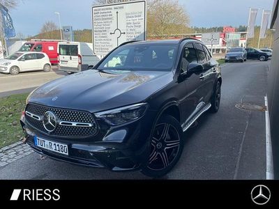 Gebraucht Mercedes GLC300 AMG 197 PS (144 kW) 2026 Metalliclack obsidianschwarz SUV