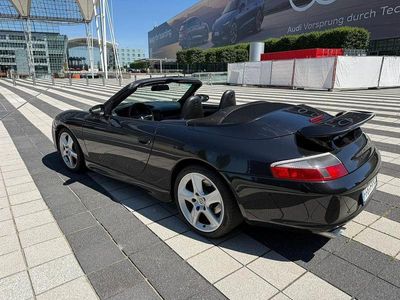 Porsche 911 Carrera Cabriolet