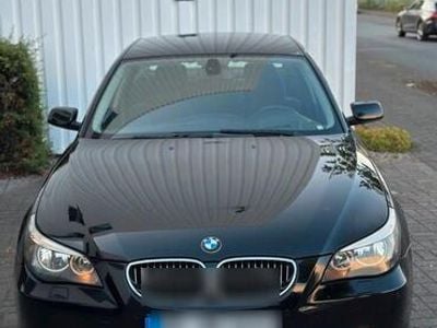 BMW 525