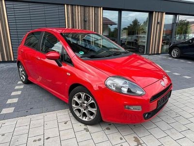 Gebraucht Fiat Punto Sport 95 PS (69 kW) 2012 Rot Kleinwagen