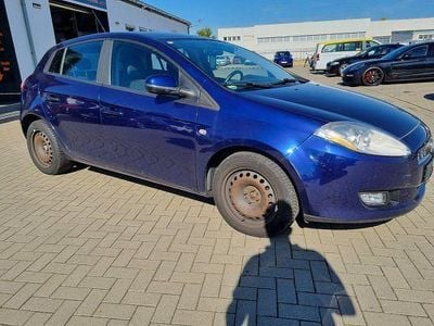 Gebraucht Fiat Bravo Racing 90 PS (66 kW) 2009 Blau Kleinwagen