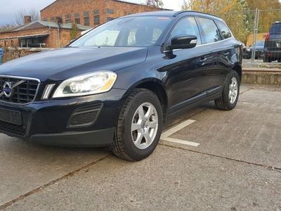 Gebraucht Volvo XC60 Momentum 222 PS (163 kW) 2012 Schwarz metallic SUV