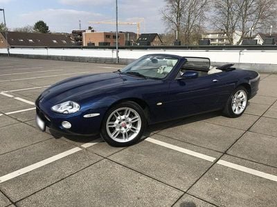Gebraucht Jaguar XK8 284 PS (208 kW) 2001 Blau Cabrio