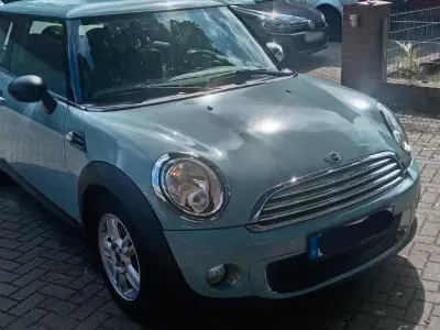 Gebraucht Mini ONE 75 PS (55 kW) 2011 Blau Kleinwagen