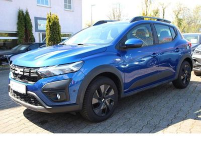Gebraucht Dacia Sandero Expression 91 PS (66 kW) 2024 Blau Limousine