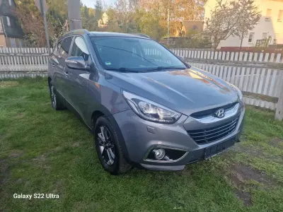 Gebraucht Hyundai ix35 Finale 135 PS (99 kW) 2015 Silber SUV