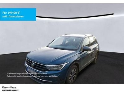Blau Gebraucht 2022 VW Tiguan Active SUV | 26.990 € (Guter Preis)