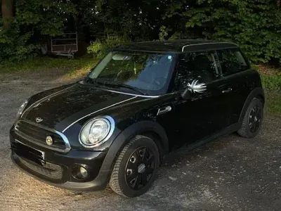 Käytetty Mini ONE