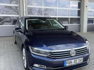 Gebraucht VW Passat Highline 239 PS (175 kW) 2015 Kombi
