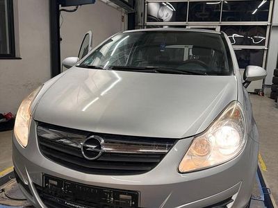 Gebraucht Opel Corsa 80 PS (58 kW) 2007 Silber Kleinwagen