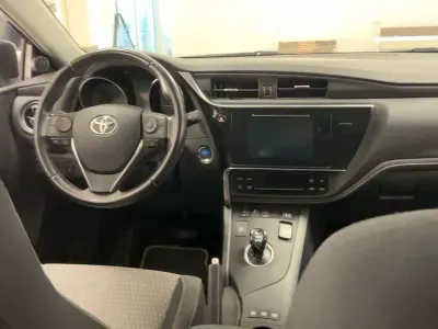 Gebraucht Toyota Auris Touring Sports Team 136 PS (100 kW) 2018 Blau Kombi