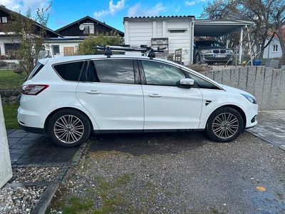 Gebraucht Ford S-MAX S 180 PS (132 kW) 2017 Weiß Van / Kleinbus
