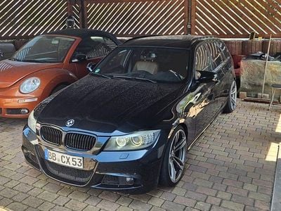 Gebraucht BMW 330 Sport Line 340 PS (250 kW) 2011 Schwarz Kombi