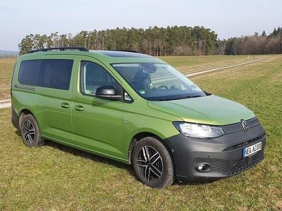 Gebraucht VW Caddy Maxi California 122 PS (89 kW) 2021 Grün Van / Kleinbus