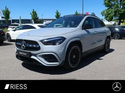 Gebraucht Mercedes GLA200 AMG 150 PS (110 kW) 2025 Manufaktur lack manufaktur alp SUV