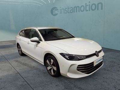 Gebraucht VW Passat Business 150 PS (110 kW) 2024 Weiß Van / Kleinbus