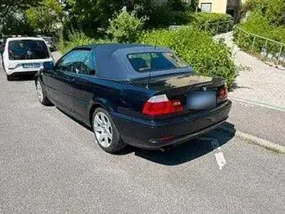 Gebraucht BMW 325 Cabriolet Sport Line 192 PS (141 kW) 2004 Blau Cabrio