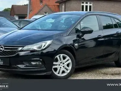 Gebraucht Opel Astra Business 136 PS (100 kW) 2019 Schwarz Limousine