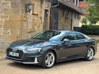 Gebraucht Audi A5 Advanced 190 PS (139 kW) 2020 Grau Coupé