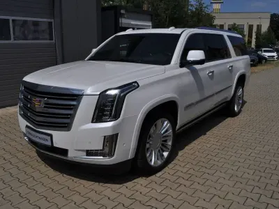 Gebraucht Cadillac Escalade 426 PS (313 kW) 2018 Weiß SUV
