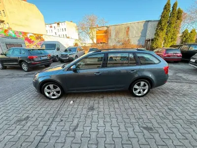 Gebraucht Skoda Octavia Ambition 116 PS (85 kW) 2019 Kombi