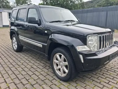 Gebraucht Jeep Cherokee Limited 177 PS (130 kW) 2009 Schwarz SUV
