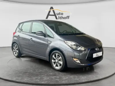 Gebraucht Hyundai i20 Space 125 PS (91 kW) 2019 Grau Kleinwagen