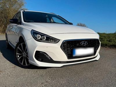 Gebraucht Hyundai i30 YES! 140 PS (102 kW) 2019 Weiß Kombi