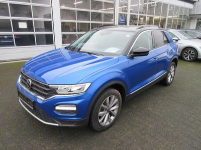 Second-hand VW T-Roc Style 110 CP (80 kW) 2021 Albastru SUV