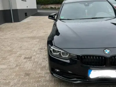 Usata BMW 320 190 CV (139 kW) 2020 Nero Berlina